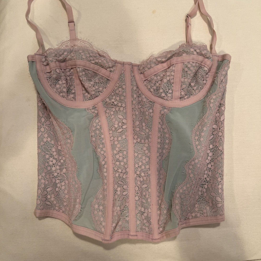 Elegant Lace Bustier in Pink and Green